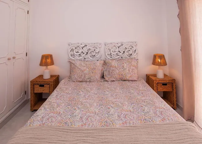 아파트 Waves By Ocvillas 알부페이라